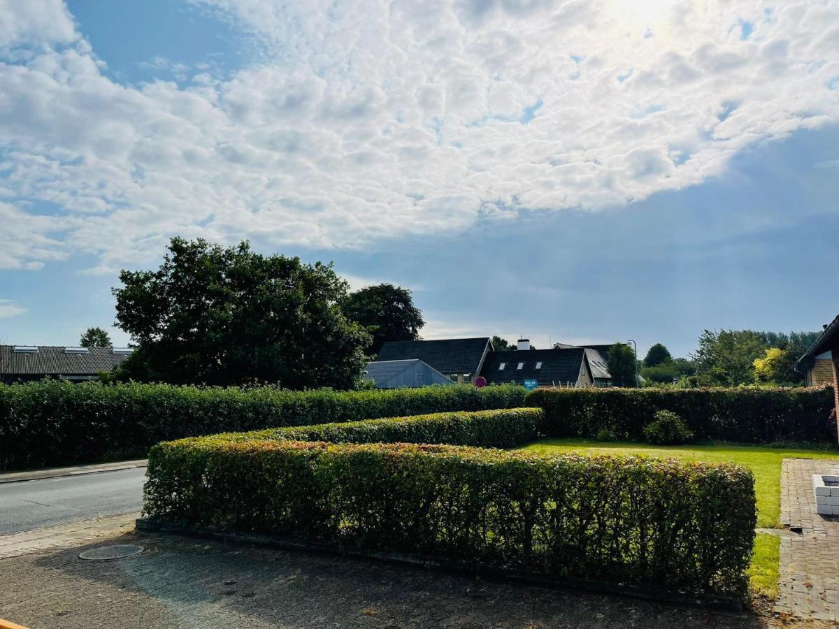Scandinavian House Hotel- Holbol, Krusa Bagian luar foto