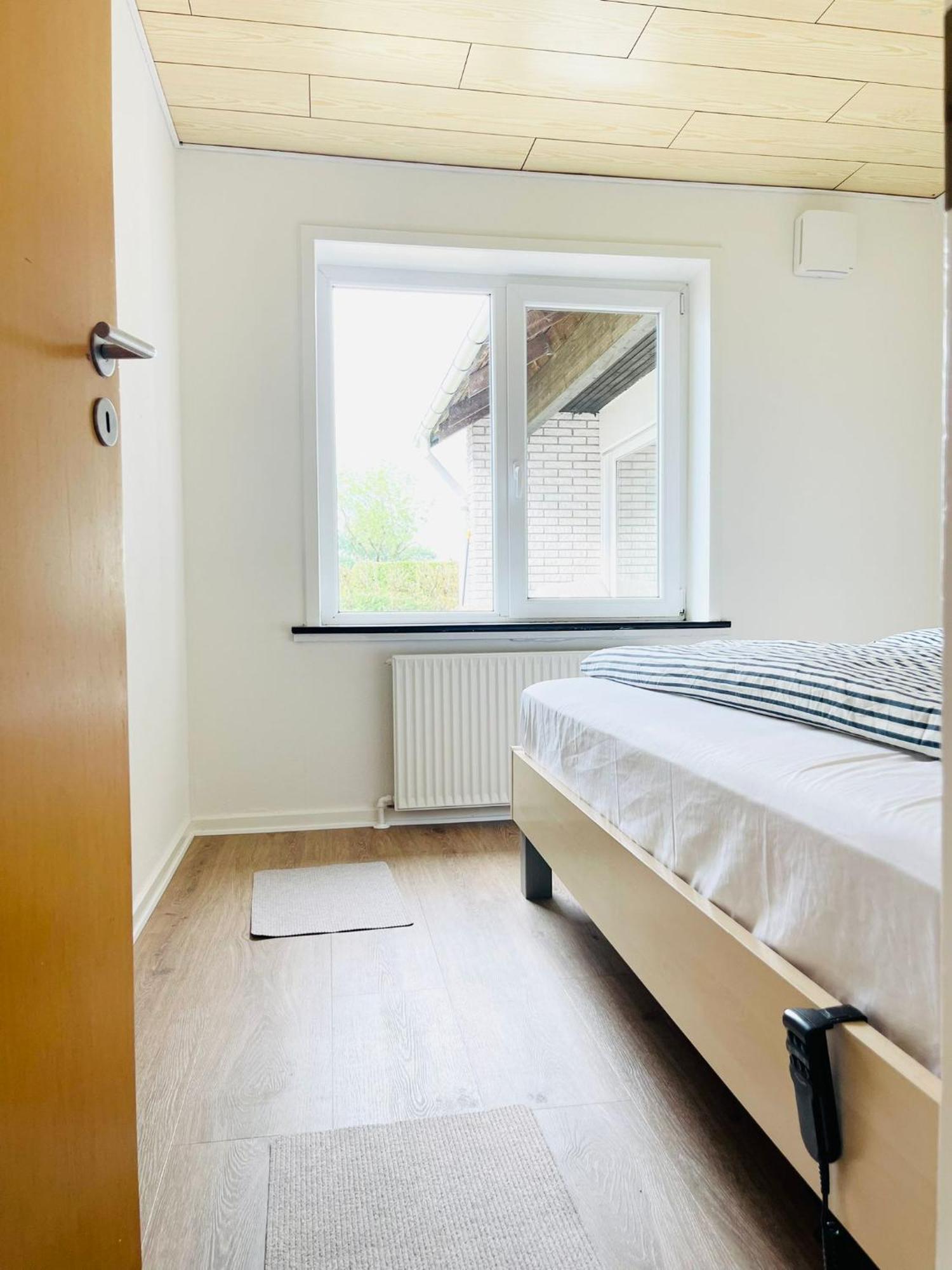 Scandinavian House Hotel- Holbol, Krusa Bagian luar foto