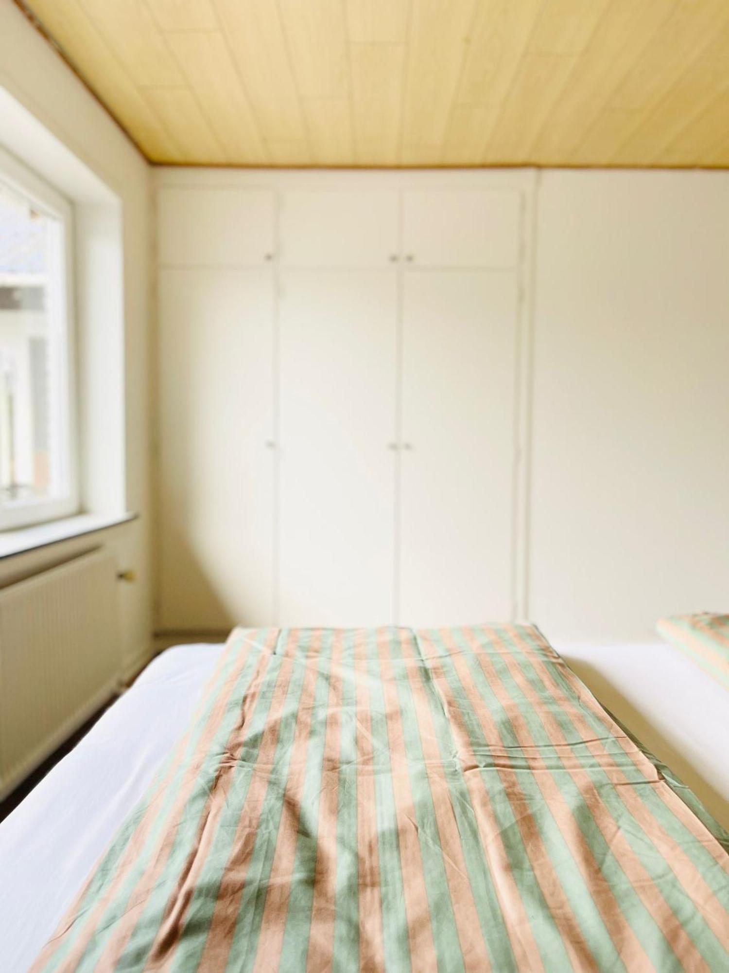 Scandinavian House Hotel- Holbol, Krusa Bagian luar foto