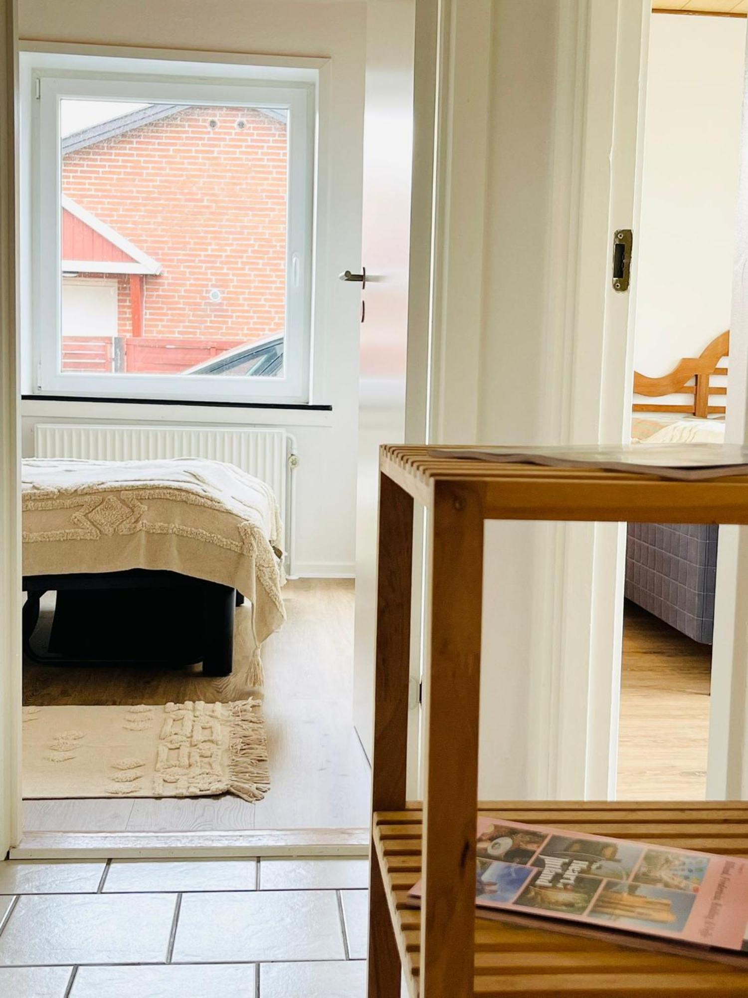Scandinavian House Hotel- Holbol, Krusa Bagian luar foto