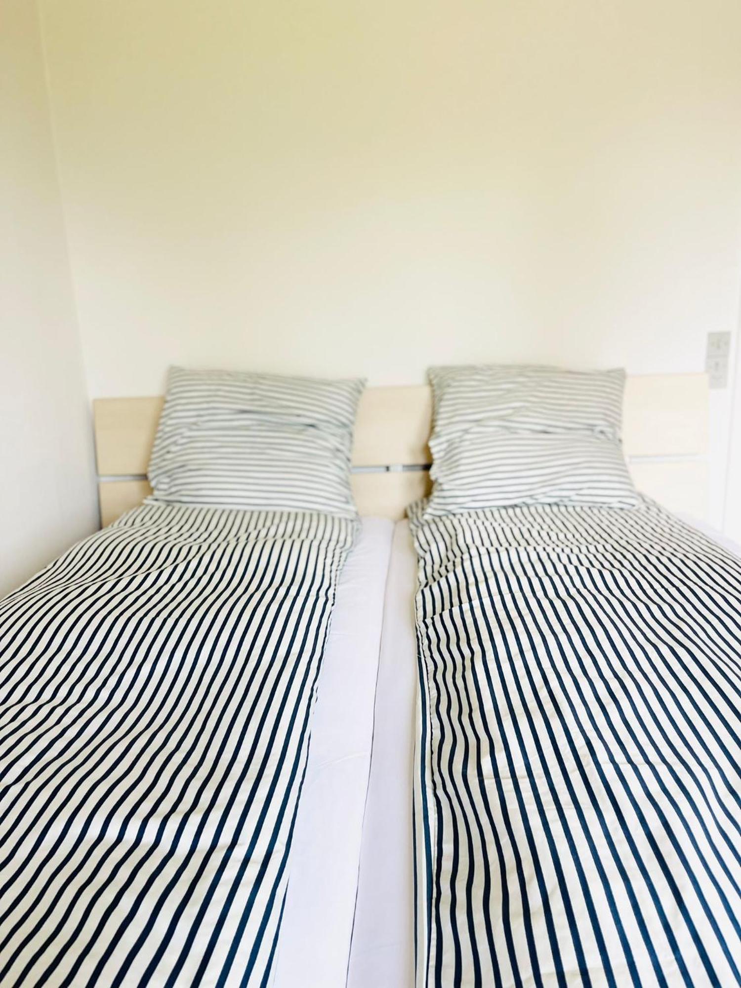 Scandinavian House Hotel- Holbol, Krusa Bagian luar foto