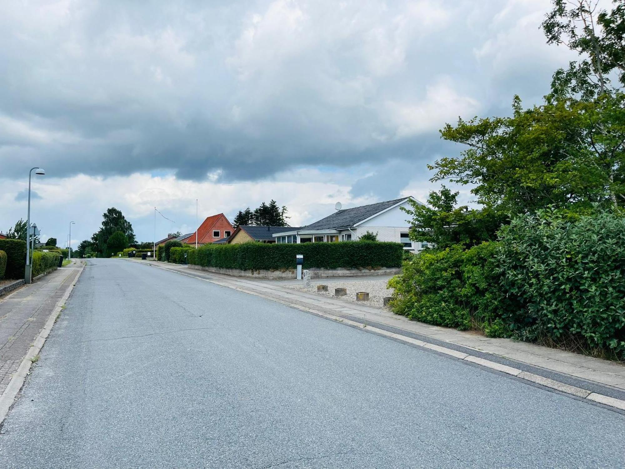 Scandinavian House Hotel- Holbol, Krusa Bagian luar foto