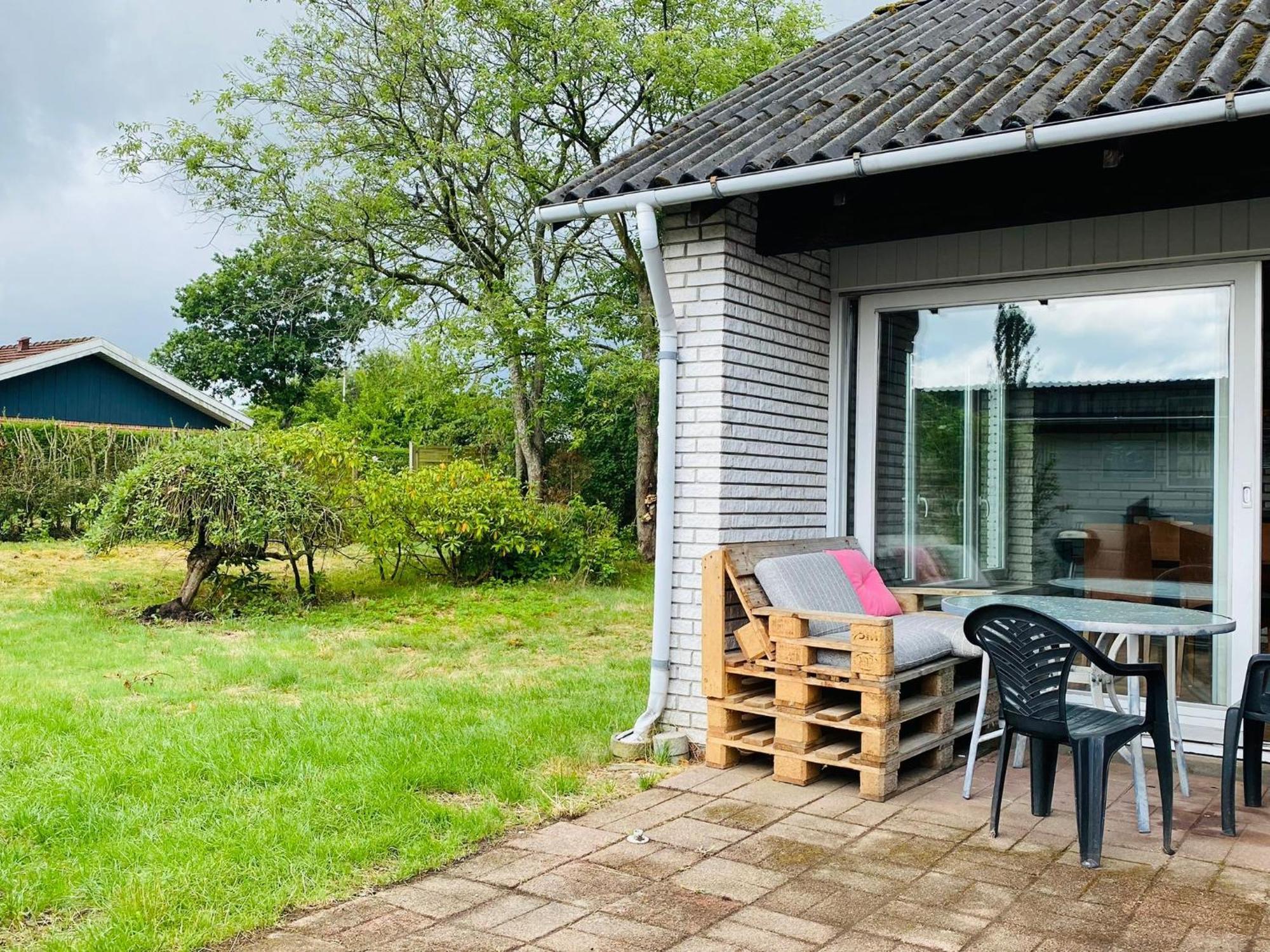 Scandinavian House Hotel- Holbol, Krusa Bagian luar foto