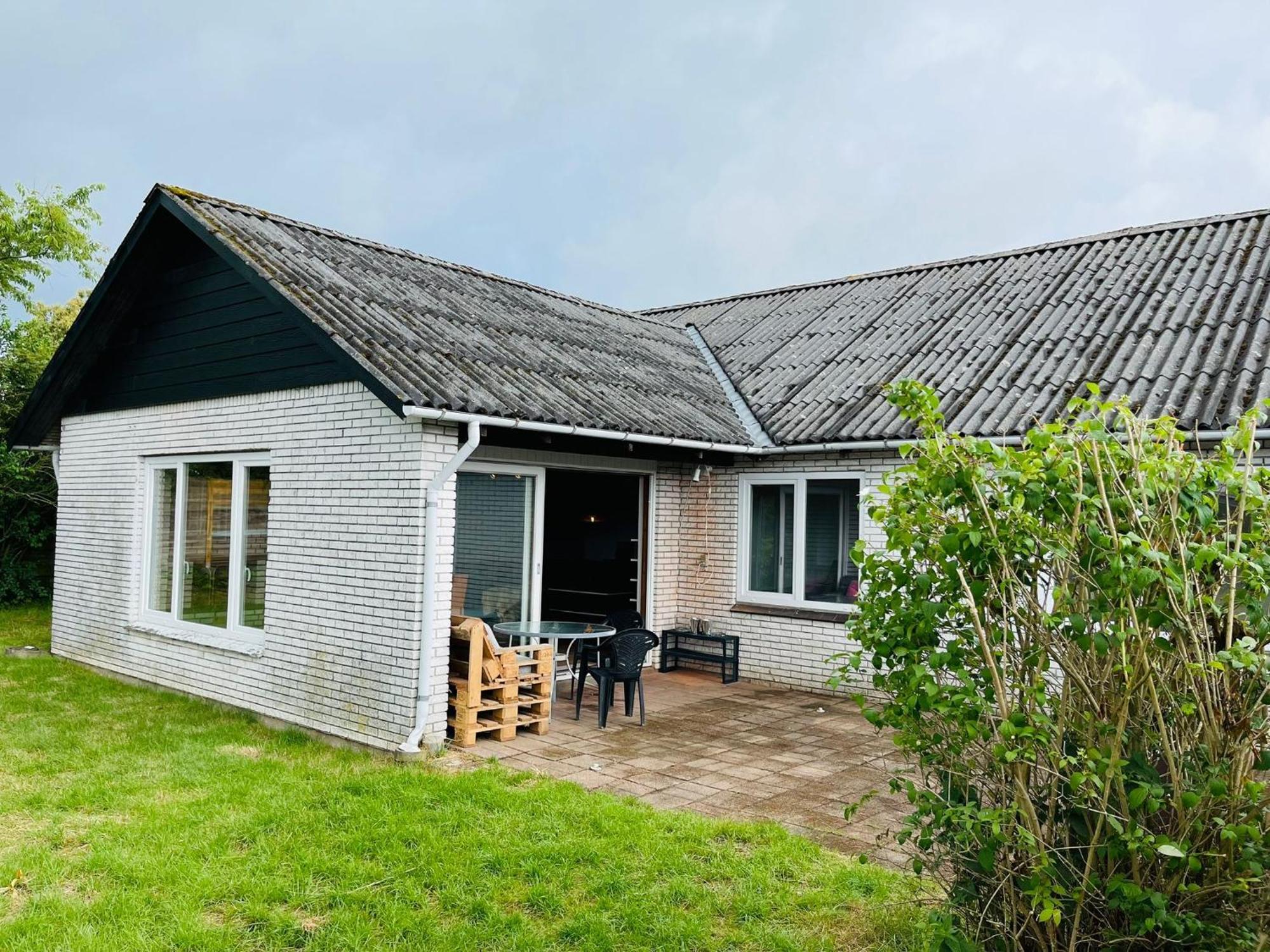 Scandinavian House Hotel- Holbol, Krusa Bagian luar foto